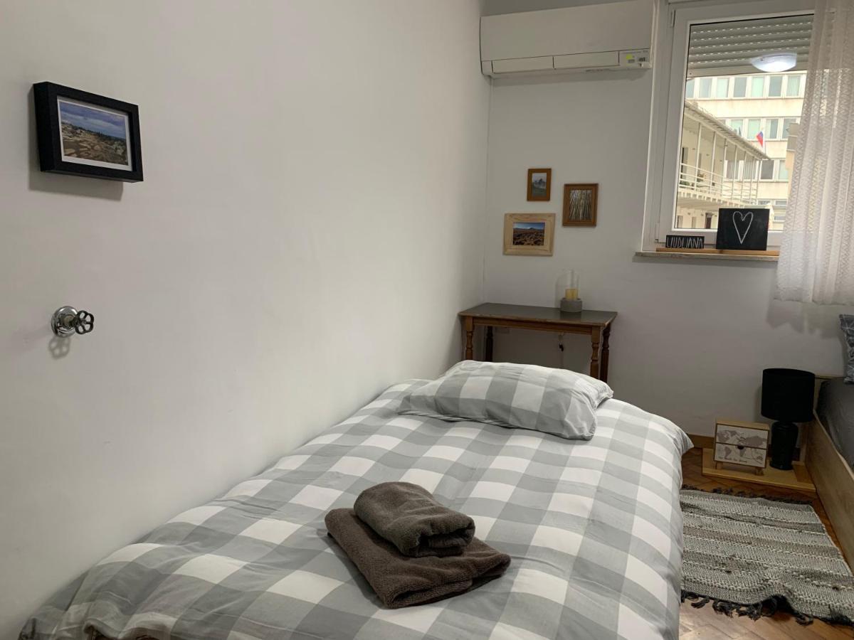 New Episode - Apartment With Private Parking Λιουμπλιάνα Εξωτερικό φωτογραφία